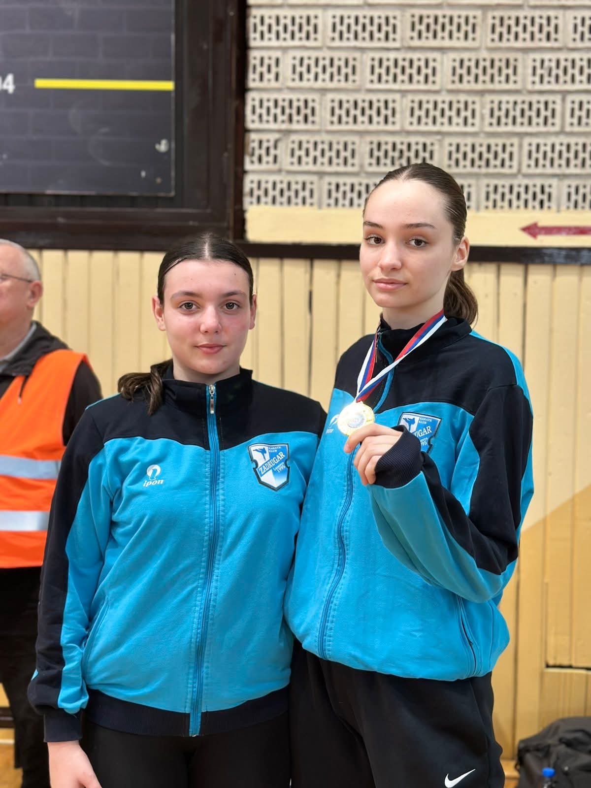 afe0067585ced8ac9bc7c284ee88a698