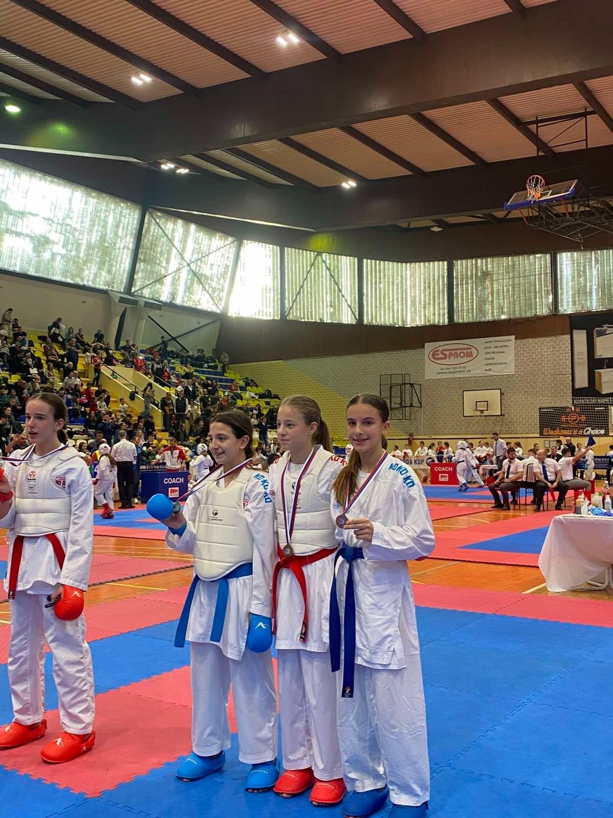 att.K2UYMSY1W8Q9iZSeq70fKAFc8hjIM1x QN3n5PudqbI