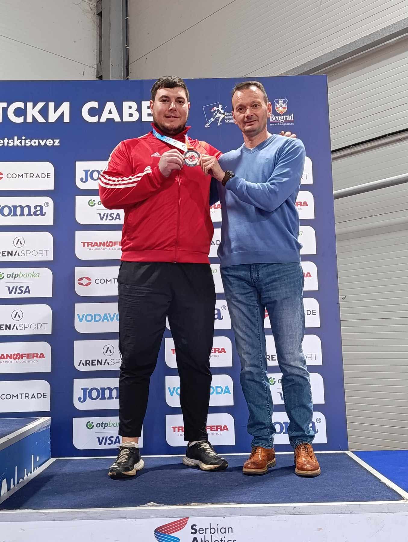 7e4e15264d3d3395f3de7d0662d696a1